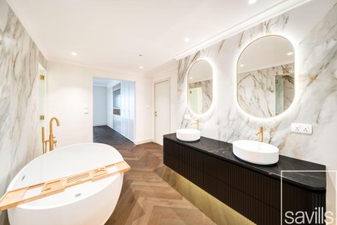 2 bedrooms Apartment in The Crescent, UAE No. 193884 12