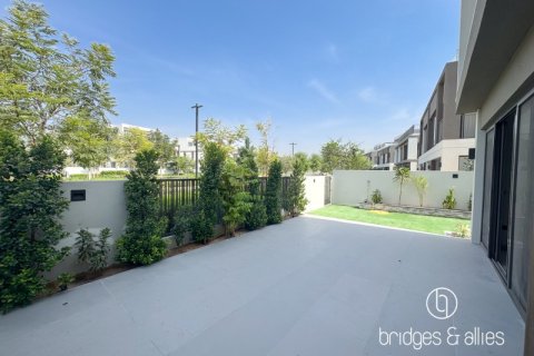 4 غرف نوم فيلا  رقم 131718 11