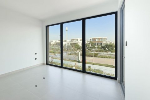 4 غرف نوم فيلا  رقم 131718 13