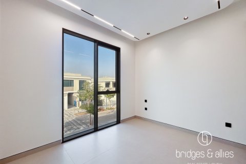 4 غرف نوم فيلا رقم 131722 12