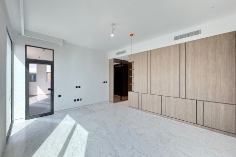 5 غرفة نوم  فيلا  رقم 131721 15