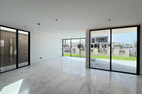 5 غرفة نوم  فيلا  رقم 131721 7