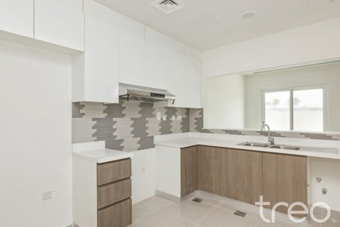 2 bedrooms Villa in Villanova, UAE No. 203886 4