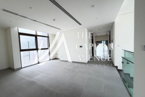Villa de 4 chambres à Abu Dhabi, UAE No. 185555 6