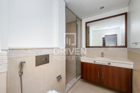3 bedrooms Apartment in Burj Vista, UAE No. 193319 7