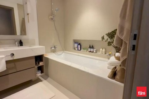 Квартира с 2 спальнями в Дубай, ОАЭ №137237 15