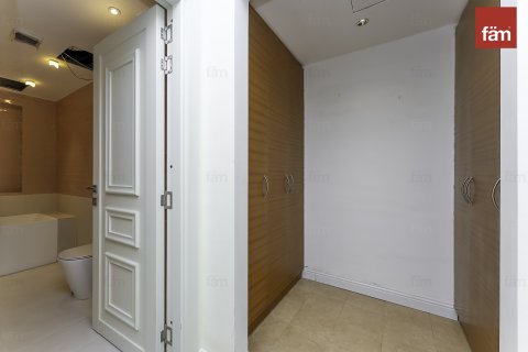 5 bedrooms Villa No. 126934 12