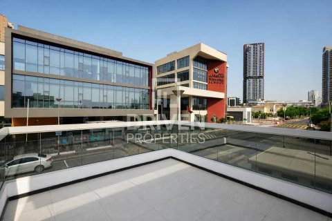3 bedrooms Villa in Al Barsha South, UAE No. 189634 10