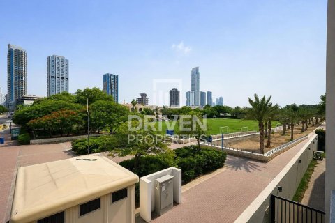 3 bedrooms Villa in Al Barsha South, UAE No. 189634 6
