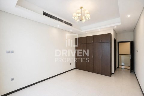 3 bedrooms Villa in Al Barsha South, UAE No. 189634 17