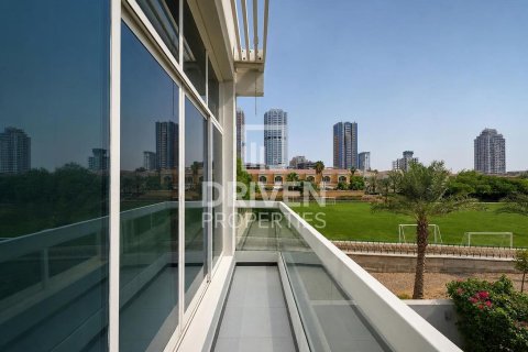 3 bedrooms Villa in Al Barsha South, UAE No. 189634 7