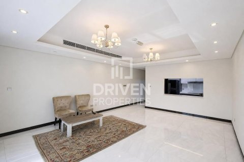 3 bedrooms Villa in Al Barsha South, UAE No. 189634