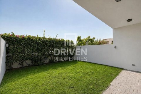 3 bedrooms Villa in Al Barsha South, UAE No. 189634 23