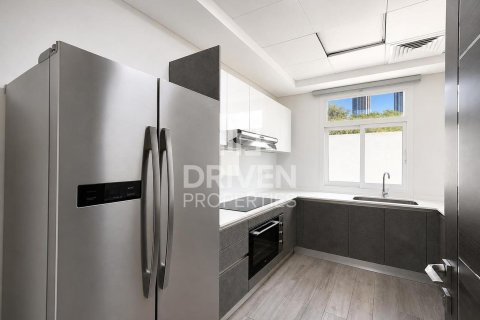 3 bedrooms Villa in Al Barsha South, UAE No. 189634 20