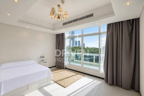 3 bedrooms Villa in Al Barsha South, UAE No. 189634 14