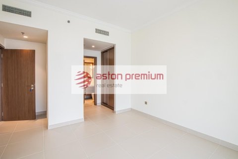 Appartement de 2 chambres à EMAAR Beachfront, UAE No. 132500 15