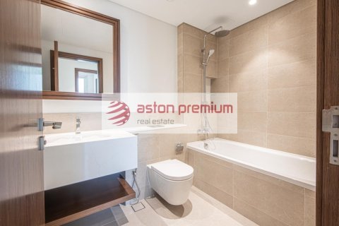 Appartement de 2 chambres à EMAAR Beachfront, UAE No. 132500 8