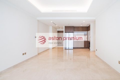 Appartement de 2 chambres à EMAAR Beachfront, UAE No. 132500 31