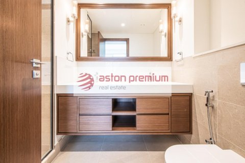 Appartement de 2 chambres à EMAAR Beachfront, UAE No. 132500 9