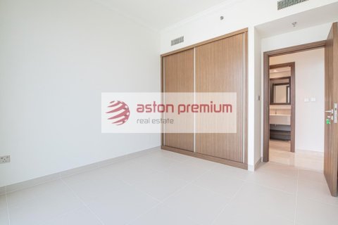 Appartement de 2 chambres à EMAAR Beachfront, UAE No. 132500 13