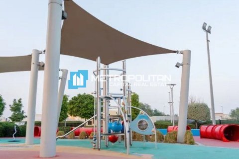 Вилла с 7 спальнями в Al Shamkha, ОАЭ №136159 3