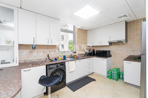Apartment de 1 dormitorio en Motor City, UAE No. 185755 11