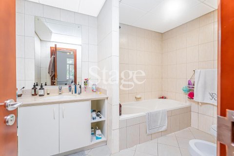 Apartment de 1 dormitorio en Motor City, UAE No. 185755 17