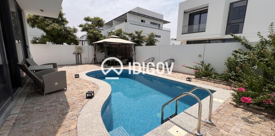 4 غرف نوم فيلا في Sharjah Waterfront City, الإمارات العربية المتحدة رقم 203634