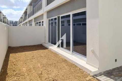 Townhouse de 3 chambres à The Roots Akoya Oxygen, UAE No. 140823 8