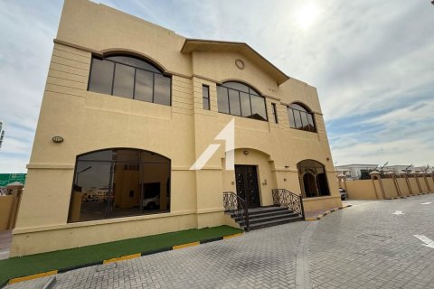 Villa de 6 chambres à Al Barsha, UAE No. 140827