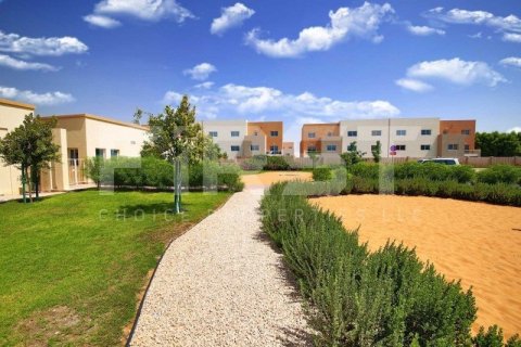 Villa de 2 dormitorios en Abu Dhabi, UAE No. 172369 21