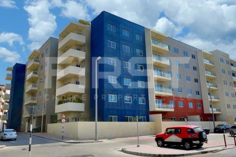 Apartment de 3 dormitorios en Al Reef, UAE No. 172372