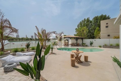 Villa de 5 chambres  No. 113884 17