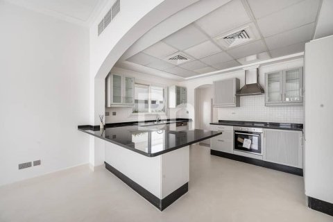 Villa de 5 chambres  No. 113884 28