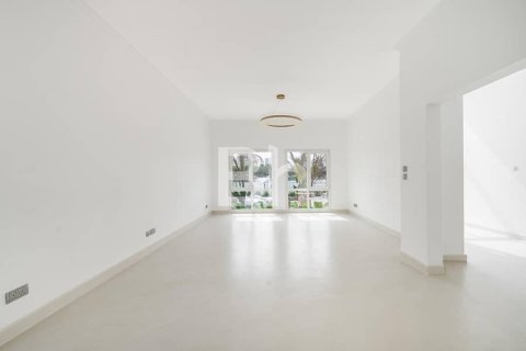Villa de 5 chambres  No. 113884 30