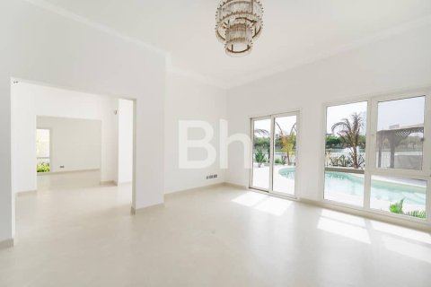 Villa de 5 chambres  No. 113884 19