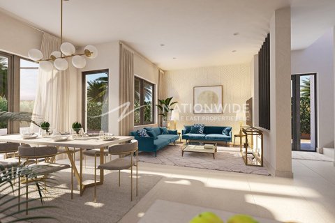 5 bedrooms Villa in Abu Dhabi, UAE No. 82555 5