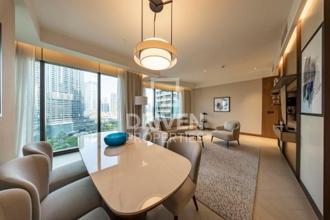 Квартира с 2 спальнями в The Address Residences Dubai Opera, ОАЭ №192172 5