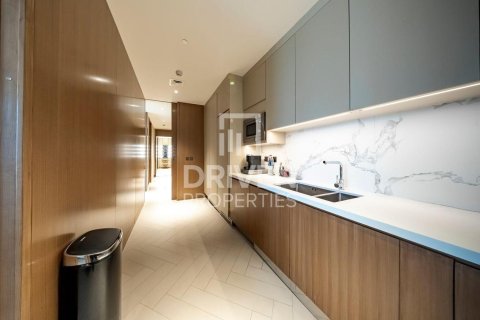 Квартира с 2 спальнями в The Address Residences Dubai Opera, ОАЭ №192172 11
