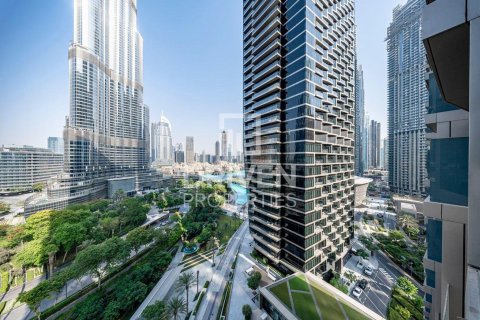 Квартира с 2 спальнями в The Address Residences Dubai Opera, ОАЭ №192172 4