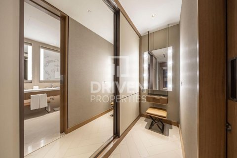 Квартира с 2 спальнями в The Address Residences Dubai Opera, ОАЭ №192172 16