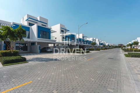 Таунхаус с 4 спальнями в Damac Lagoons, ОАЭ №192170 21