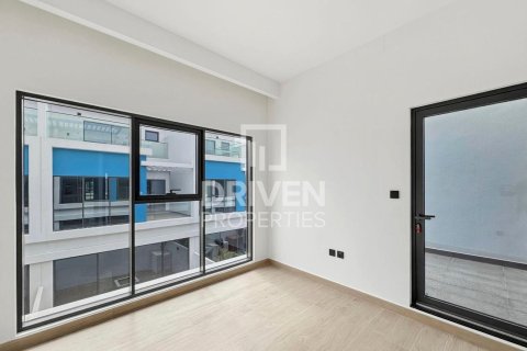 5 bedrooms Townhouse in Damac Lagoons, UAE No. 192173 12