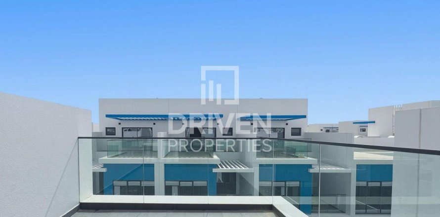 5 bedrooms Townhouse in Damac Lagoons, UAE No. 192173