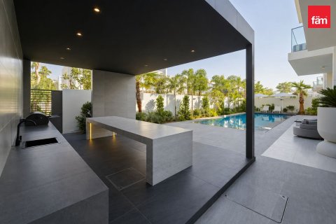 5 bedrooms Villa in Dubai, UAE No. 187835 22