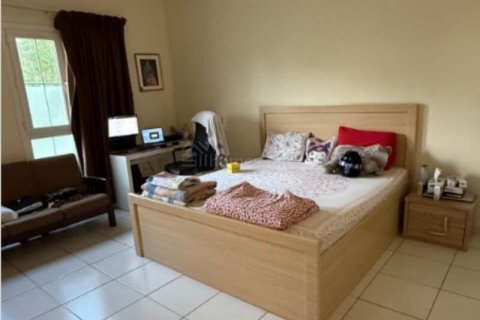 Вилла с 3 спальнями в Springs 15, ОАЭ №137564 3