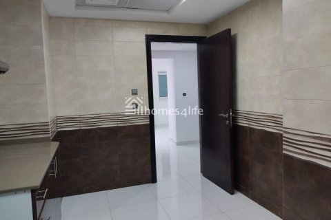 2 bedrooms Apartment in Dubai Silicon Oasis, UAE No. 137563 12
