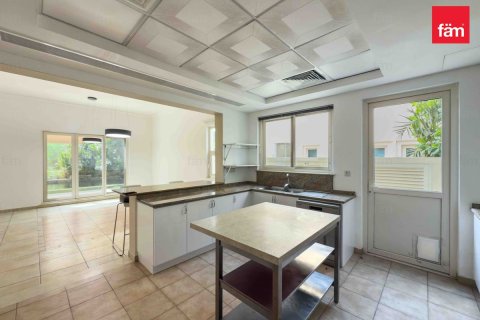 Villa de 5 dormitorios  No. 115429 18