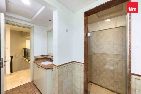 Villa de 5 dormitorios  No. 115429 8