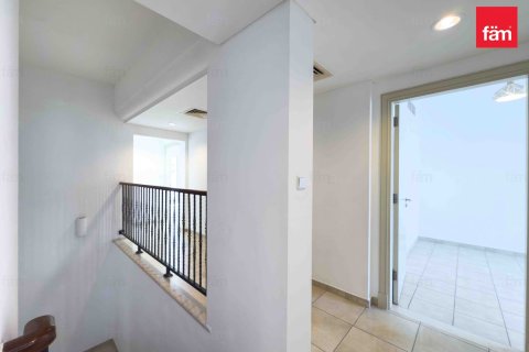 Villa de 5 dormitorios  No. 115429 10